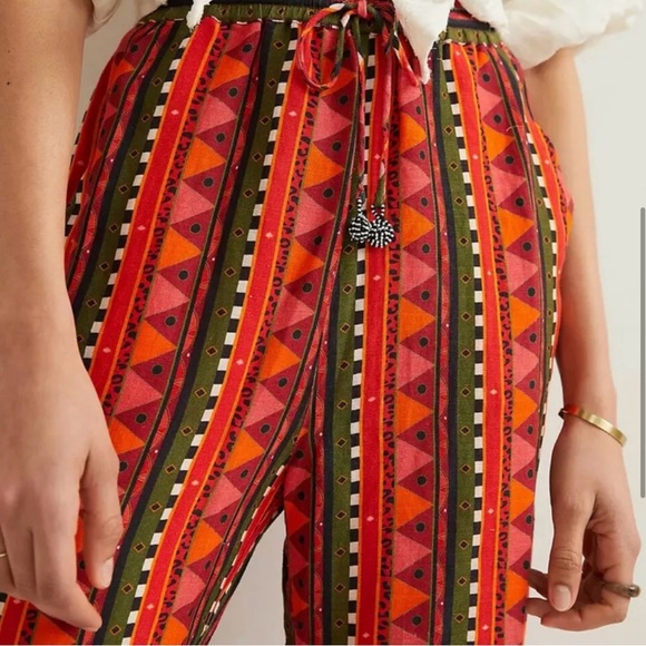 NWT - FARM Rio Pull On Pants - Size Small - Picture 5 of 9